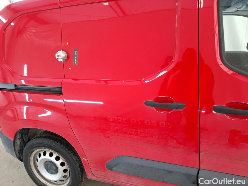  Citroen  Berlingo  Fourgon Driver M 650 1.2 PureTech 130CV BVA8 E6d #26