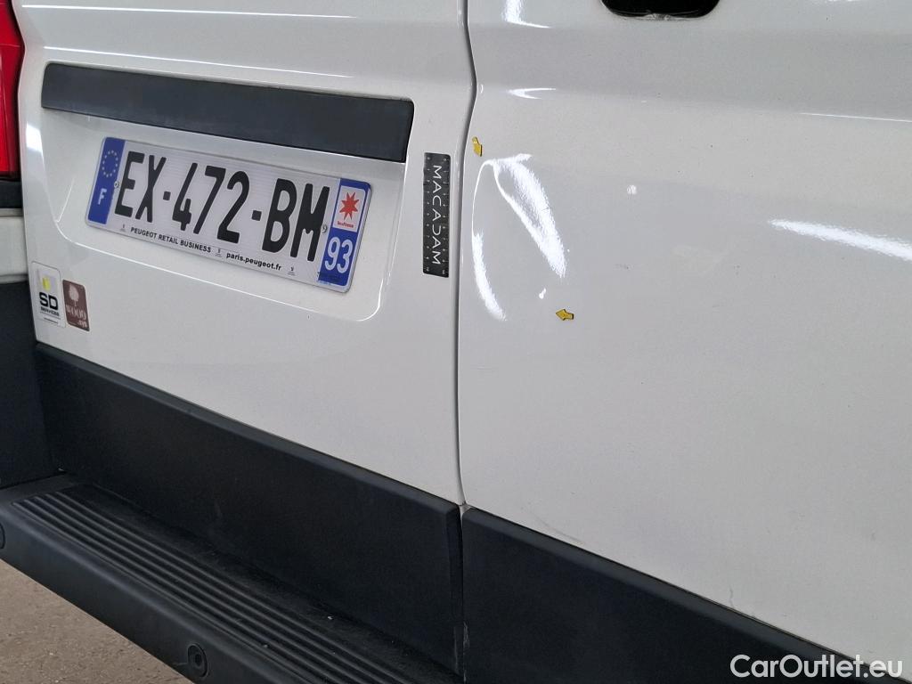  Peugeot  Boxer PEUGEOT  VU 4p Fourgon 2.0 BLUEHDI 110 PREMIUM 330 L1H1 #13