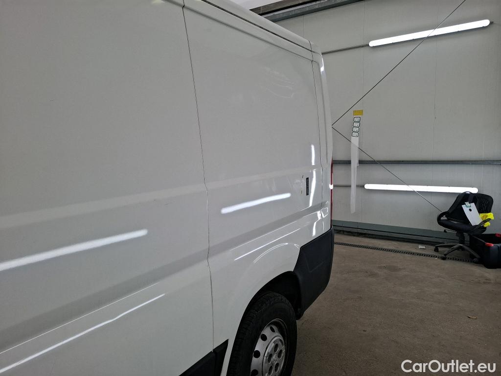  Peugeot  Boxer PEUGEOT  VU 4p Fourgon 2.0 BLUEHDI 110 PREMIUM 330 L1H1 #24
