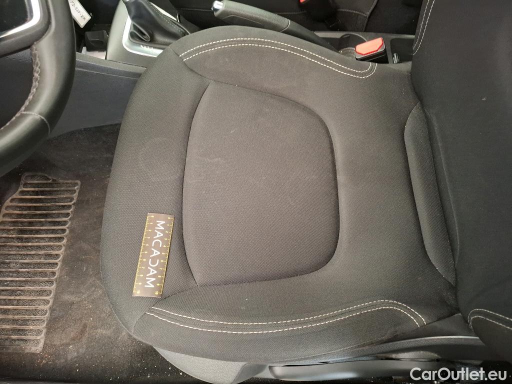  Renault  Captur RENAULT  5p Crossover Business dCi 90 EDC - 18 #26