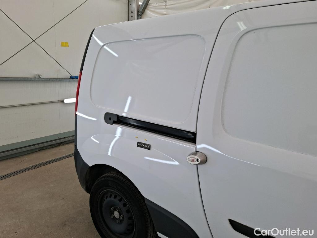  Renault  Kangoo  Express Maxi Extra (Série Spéciale) 1.5 dCi 90CV BVM5 E6 #22