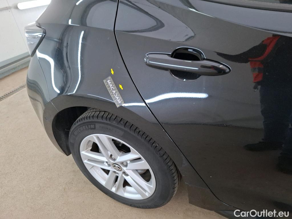  Toyota  Corolla TOYOTA  / 2018 / 5P / Berline Hybride 122h Dynamic Business Stage Acad #8