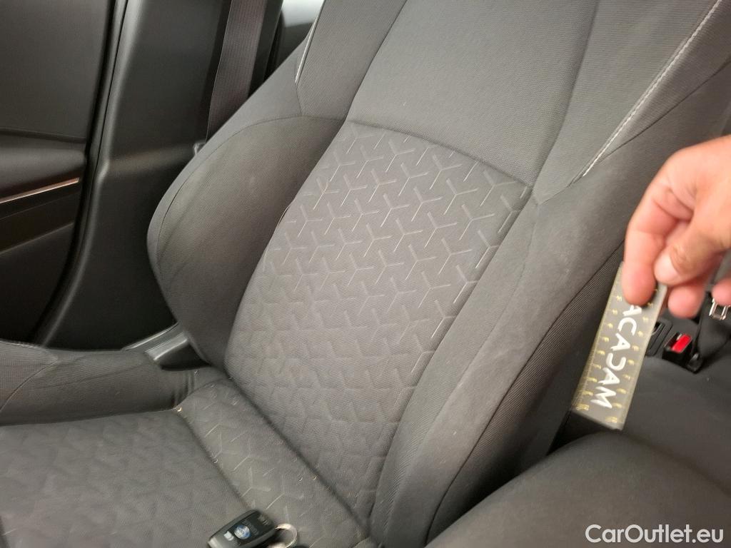  Toyota  Corolla TOYOTA  / 2018 / 5P / Berline Hybride 122h Dynamic Business Stage Acad #12