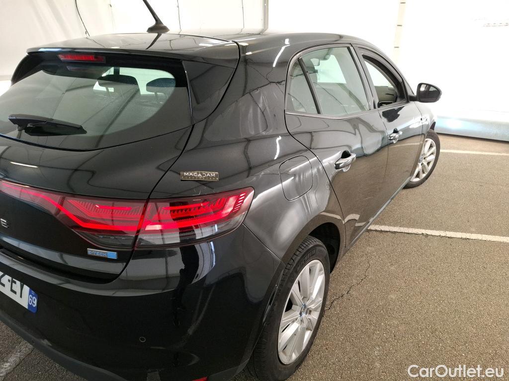  Renault  Megane  IV Berline 5 ptes. Business 1.6 E-TECH Plug-in 160CV BVA6 E6d #24