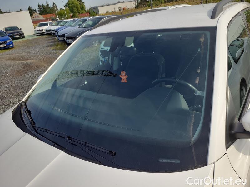 Skoda  Fabia  Combi (2015) Com.1.0TSI 70 Ambition 5d #1