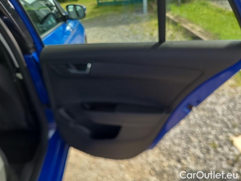  Skoda  Fabia  Combi (2015)  Com.1.0TSI 70 Ambition #23