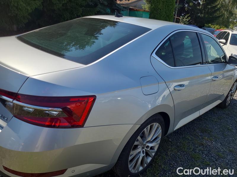  Skoda  Superb  2 (2008) Supe.2.0TDI 147 L&K 4x4 Aut #18