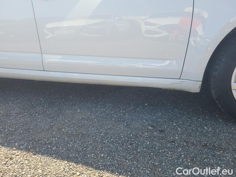  Skoda  Octavia  Combi  (5E5)(03.2017->)  Com TDI 110 Style #2