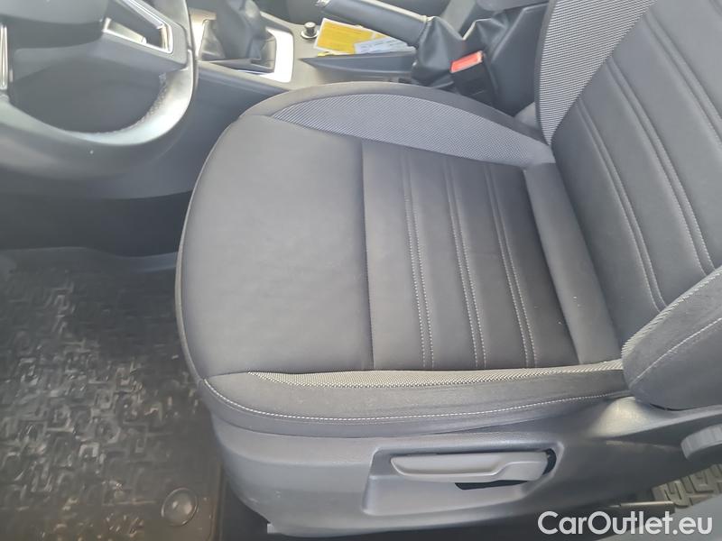  Skoda  Octavia  Combi  (5E5)(03.2017->)  Com TDI 110 Ambition #8