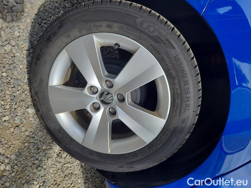  Skoda  Fabia  Combi (2015)  Com.1.0TSI 70 Ambition #29