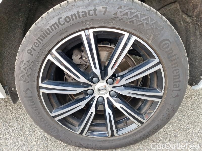 Volvo  XC60  (2008)  B4 Drive-E Inscri. AWD AT #4