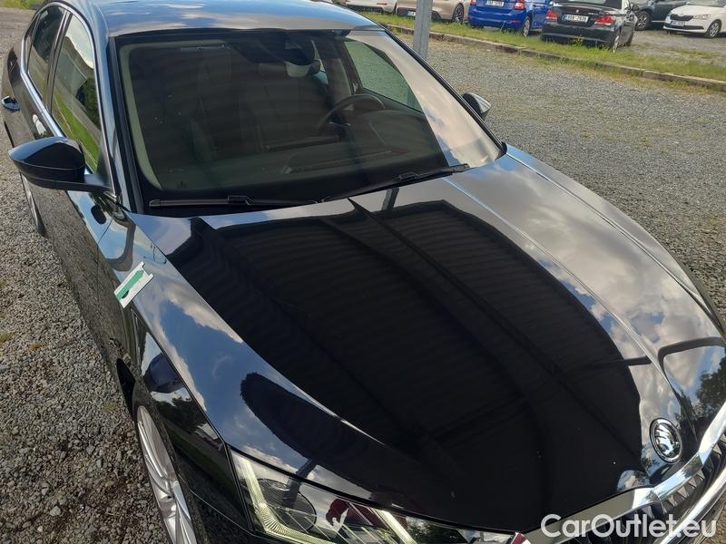  Skoda  Octavia  Lim. (NX3)(2020) Oct. 2.0TDI 110 Style AT 5d #1