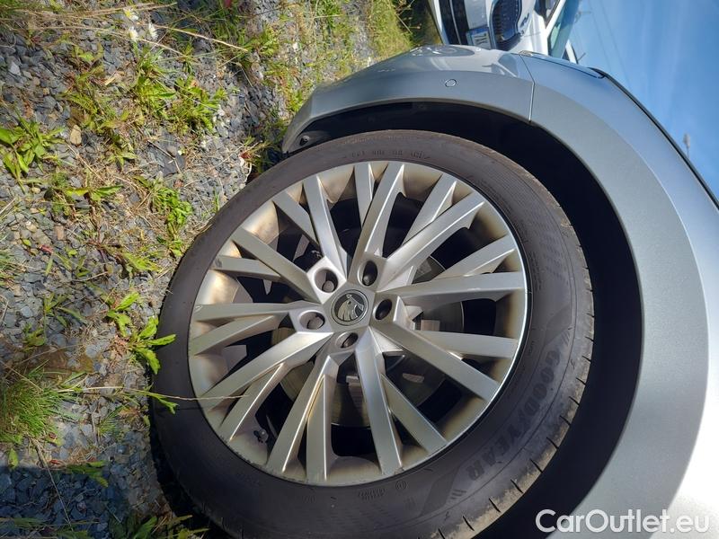  Skoda  Superb  2 (2008) Supe.2.0TDI 147 L&K 4x4 Aut #2