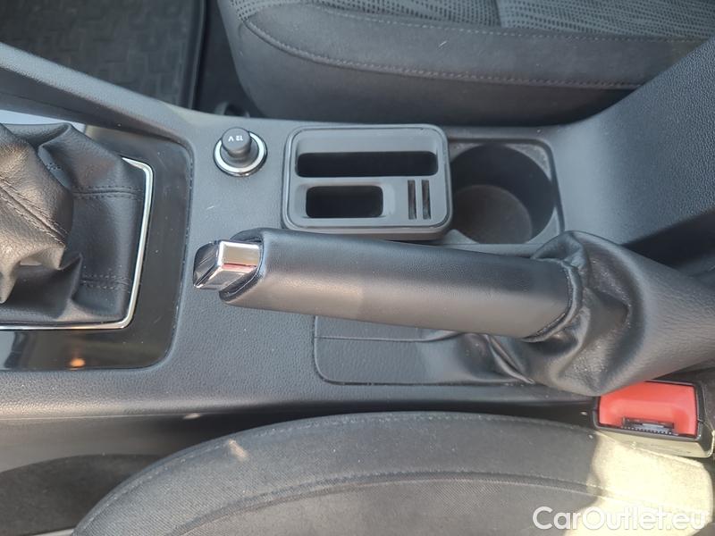  Skoda  Octavia  Combi  (5E5)(03.2017->)  Com TDI 110 Style #9