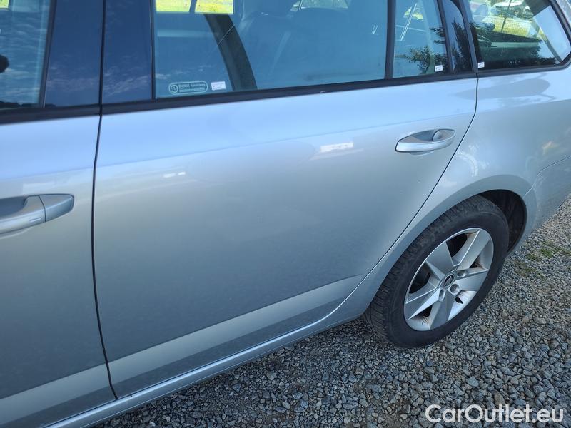  Skoda  Octavia  Combi  (5E5)(03.2017->)  Com TDI 110 Ambition #11