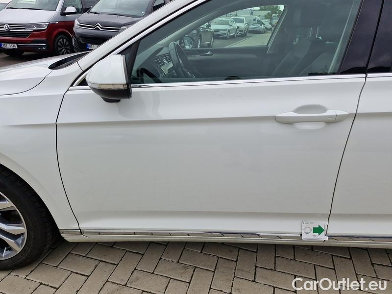  Volkswagen  Passat  Variant (CB5) (2019)  2.0TDI 110 Elegance AT #3