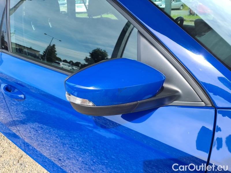  Skoda  Fabia  Combi (2015)  Com.1.0TSI 70 Ambition #25