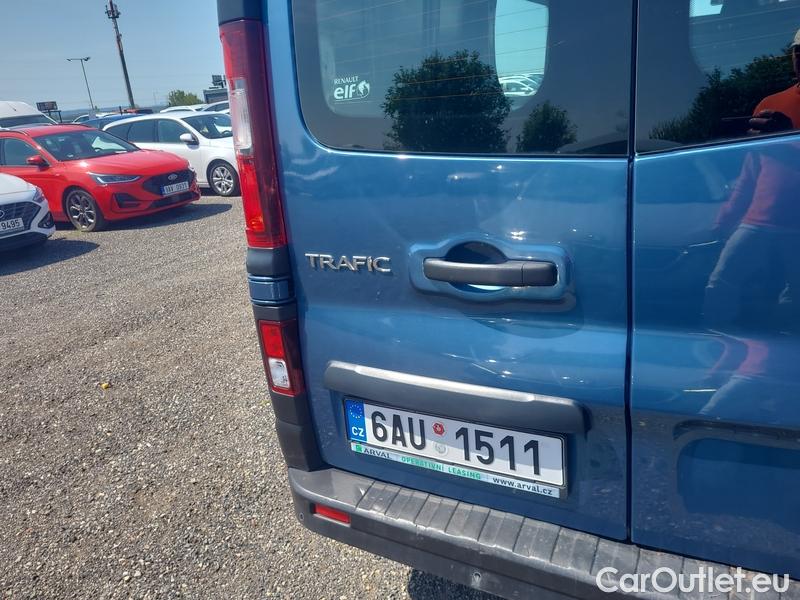  Renault  Trafic  LCV (2014) TraFur dCi120 L2H1P2 COOL 4d #13