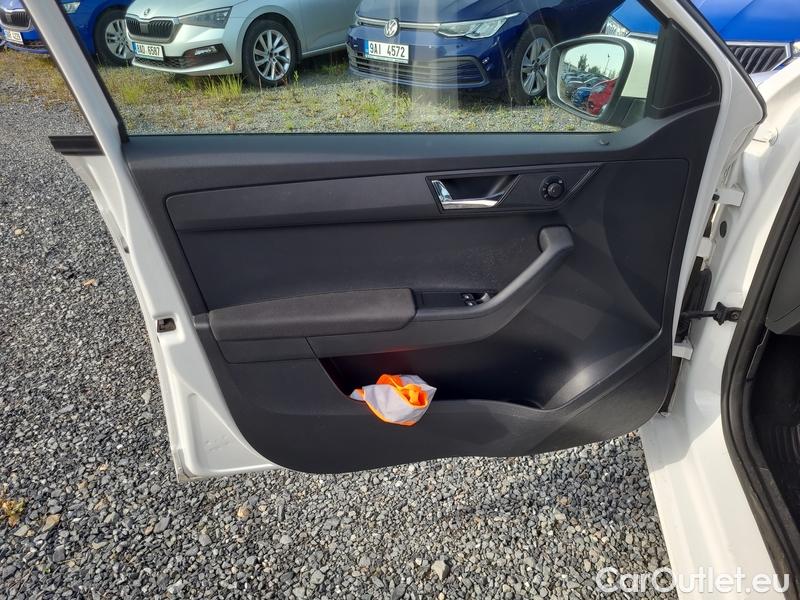  Skoda  Fabia  Combi (2015) Com.1.0TSI 70 Ambition 5d #7