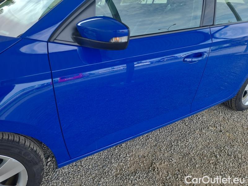  Skoda  Fabia  Combi (2015)  Com.1.0TSI 70 Ambition #3