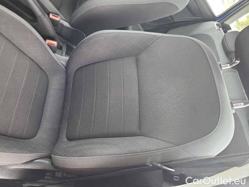  Skoda  Fabia  Combi (2015)  Com.1.0TSI 70 Ambition #15