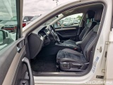  Volkswagen  Passat  Variant (CB5) (2019)  2.0TDI 110 Elegance AT #7