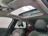  Renault  Captur Renault  TCe 140 EDC GPF Initiale Paris 5d #8