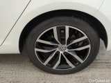  Volkswagen  Golf  Volkswagen e-E-DITION 2020 5d #25