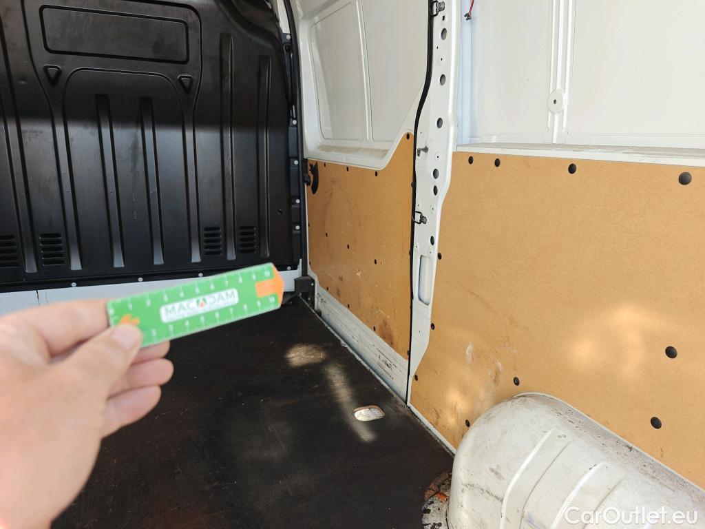  Opel  Movano OPEL  / 2019 / 4P / furgón  2.3 CDTI 99kW (135CV) L2 H2 F 3.5t #24