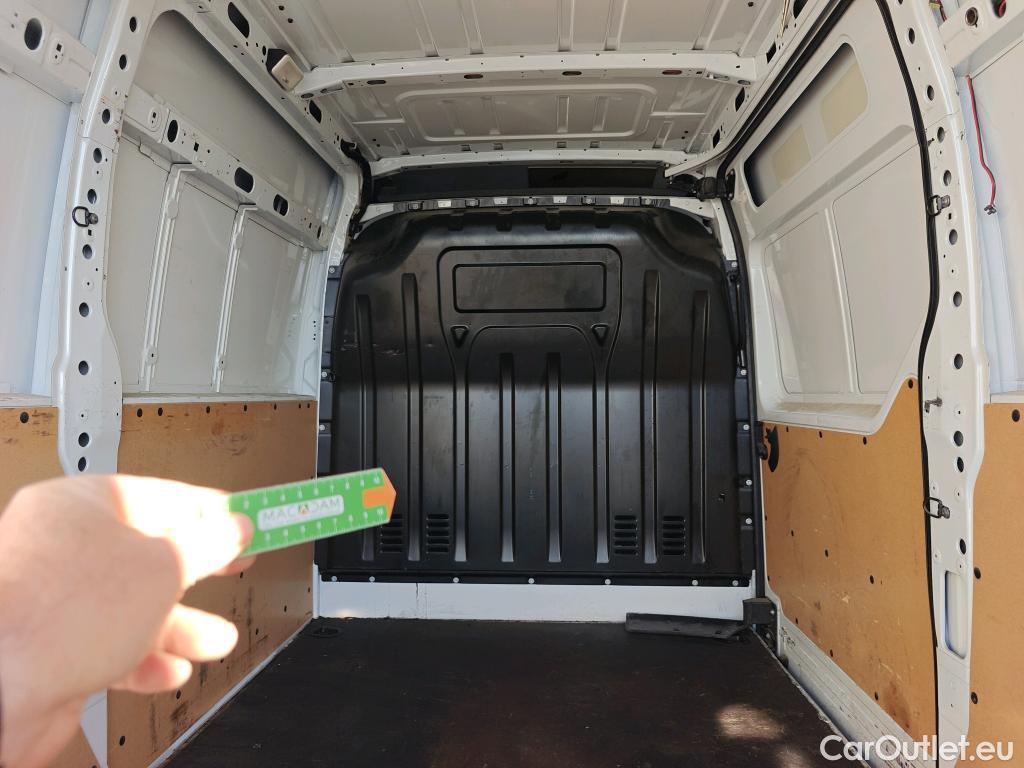  Opel  Movano OPEL  / 2019 / 4P / furgón  2.3 CDTI 99kW (135CV) L2 H2 F 3.5t #28