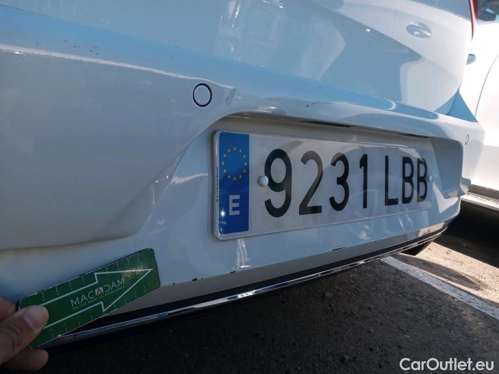  Volkswagen  Golf  VII Berlina e-35kWh #10