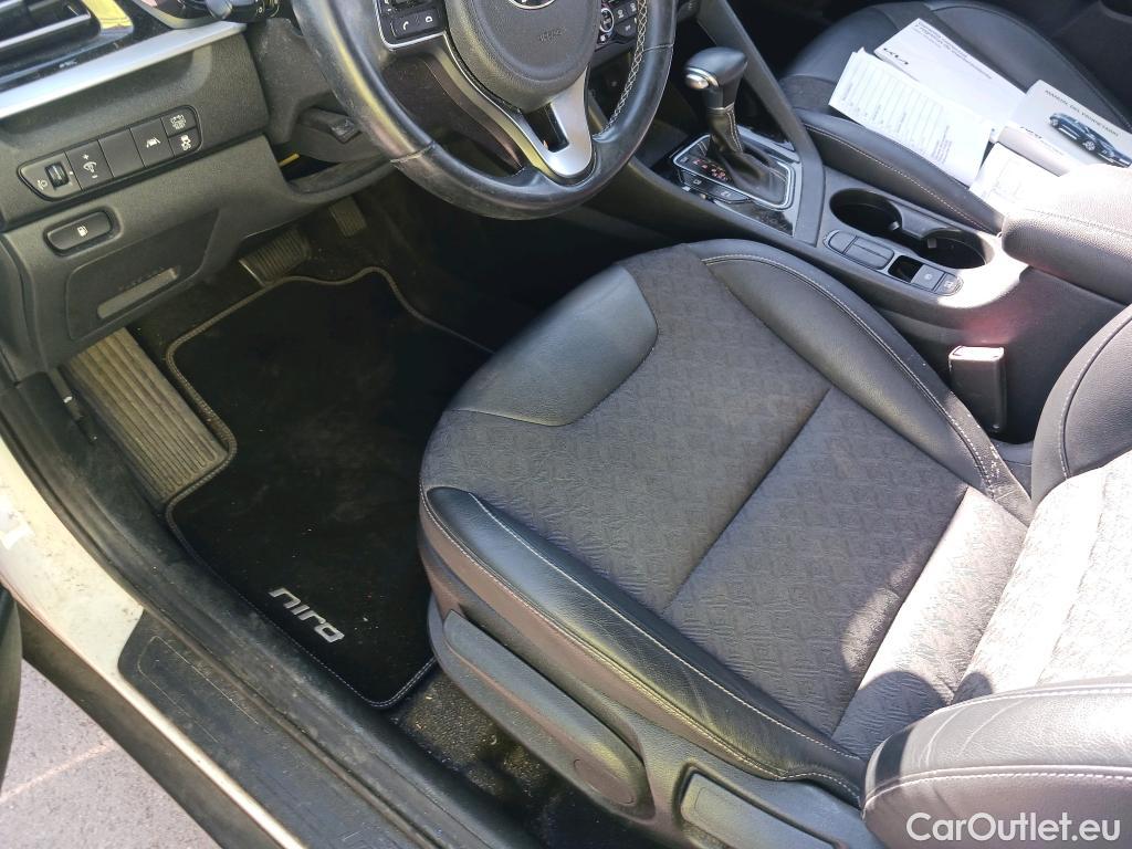  KIA  Niro  Drive 1.6 AT6 E6d #44
