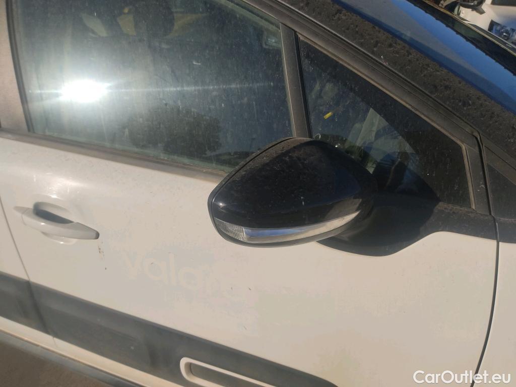  Citroen  C3  Feel Pack 1.5 BlueHDi 100CV MT6 E6d #23