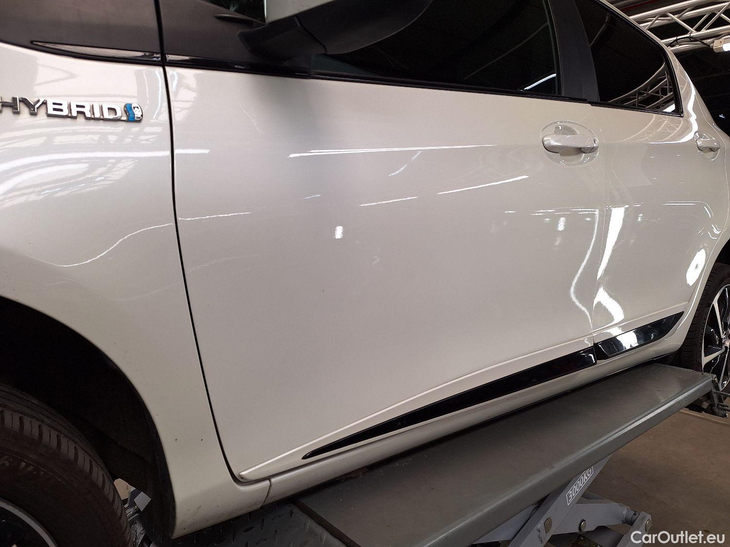  Toyota  Yaris Toyota,  '17, Toyota  1.5 VVT-i Hybrid Lounge e-CVT 5d #8
