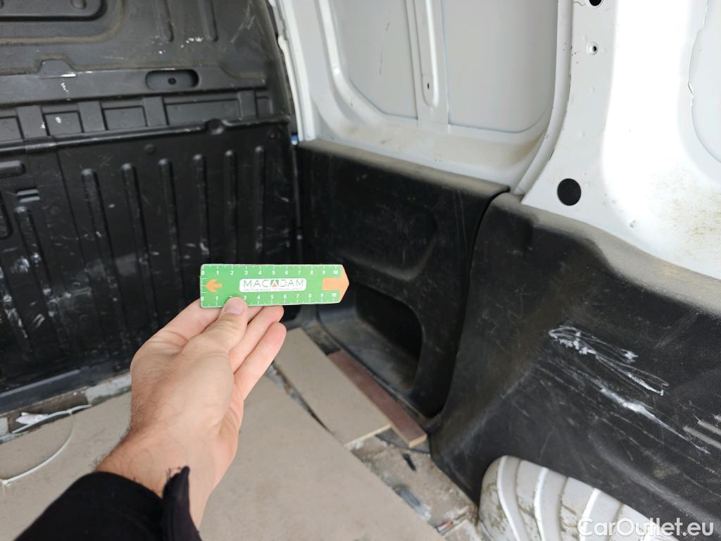  Opel  Combo  E Cargo Express carga incrementada 1.5 100CV MT5 #19