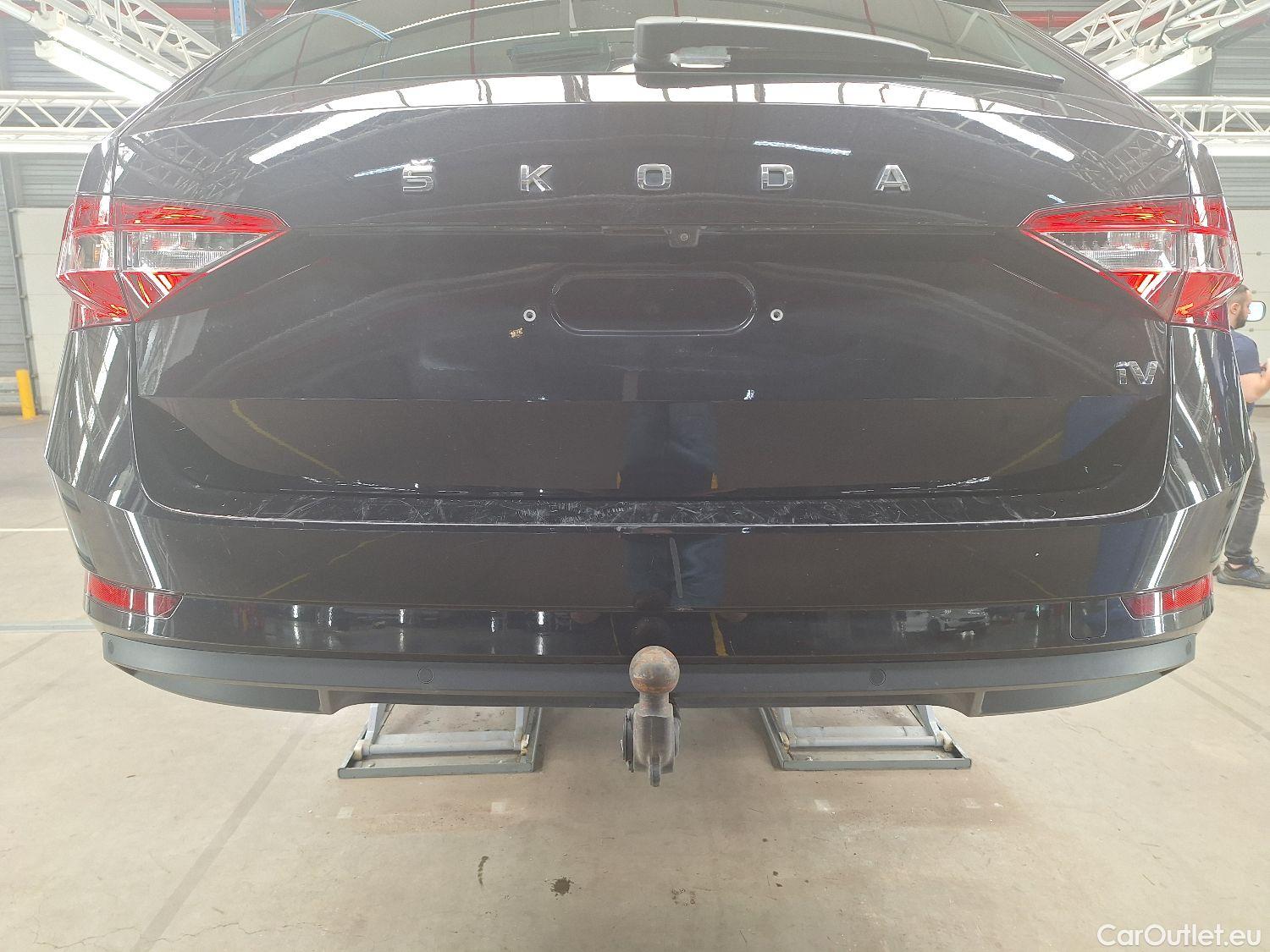  Skoda  Superb Skoda,  Combi FL'19, Skoda  Combi 1.4 TSI iV 160kW DSG6 Style 5d #14