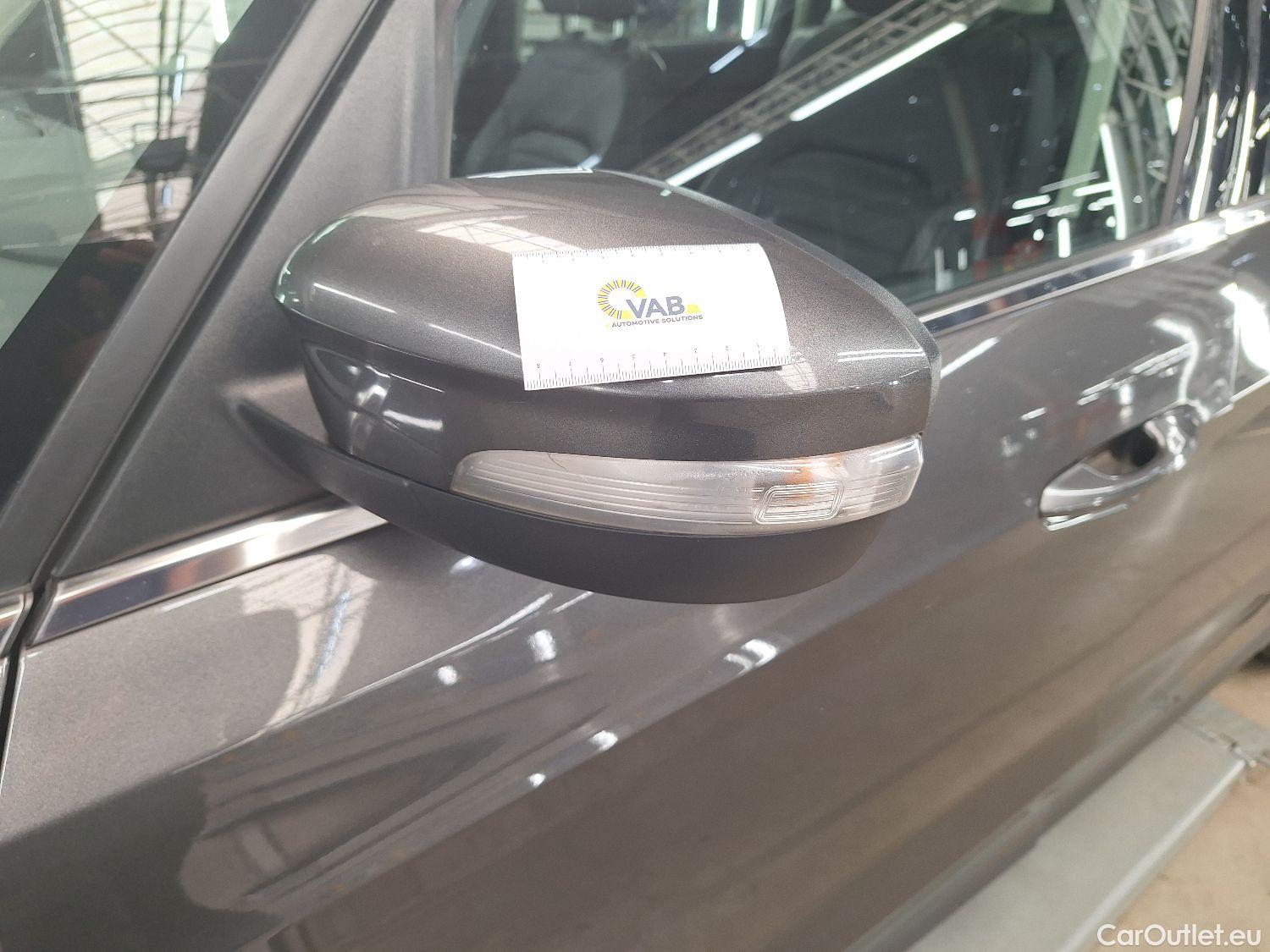  Ford  Galaxy Ford,  '15, Ford  2.0 TDCi 110kW S/S Aut. Titanium 5d 7pl #42