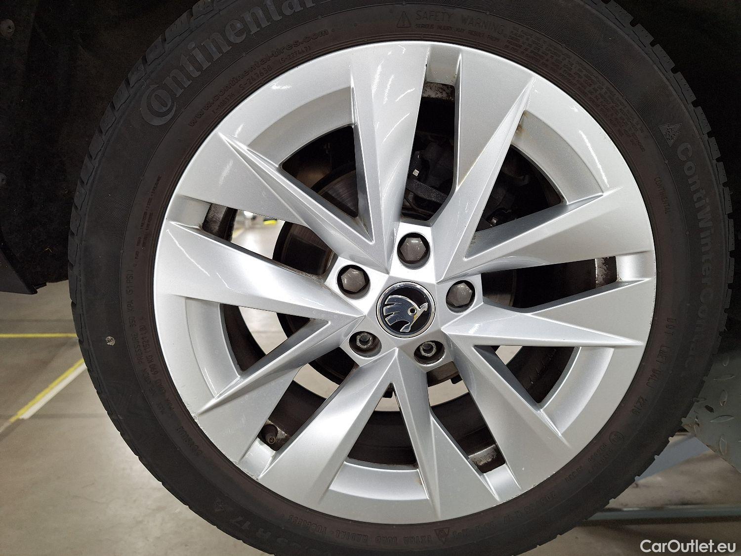  Skoda  Octavia Skoda,  Combi '20, Skoda  Combi 2.0 CRTDI 110kW DSG7 Ambition  #1