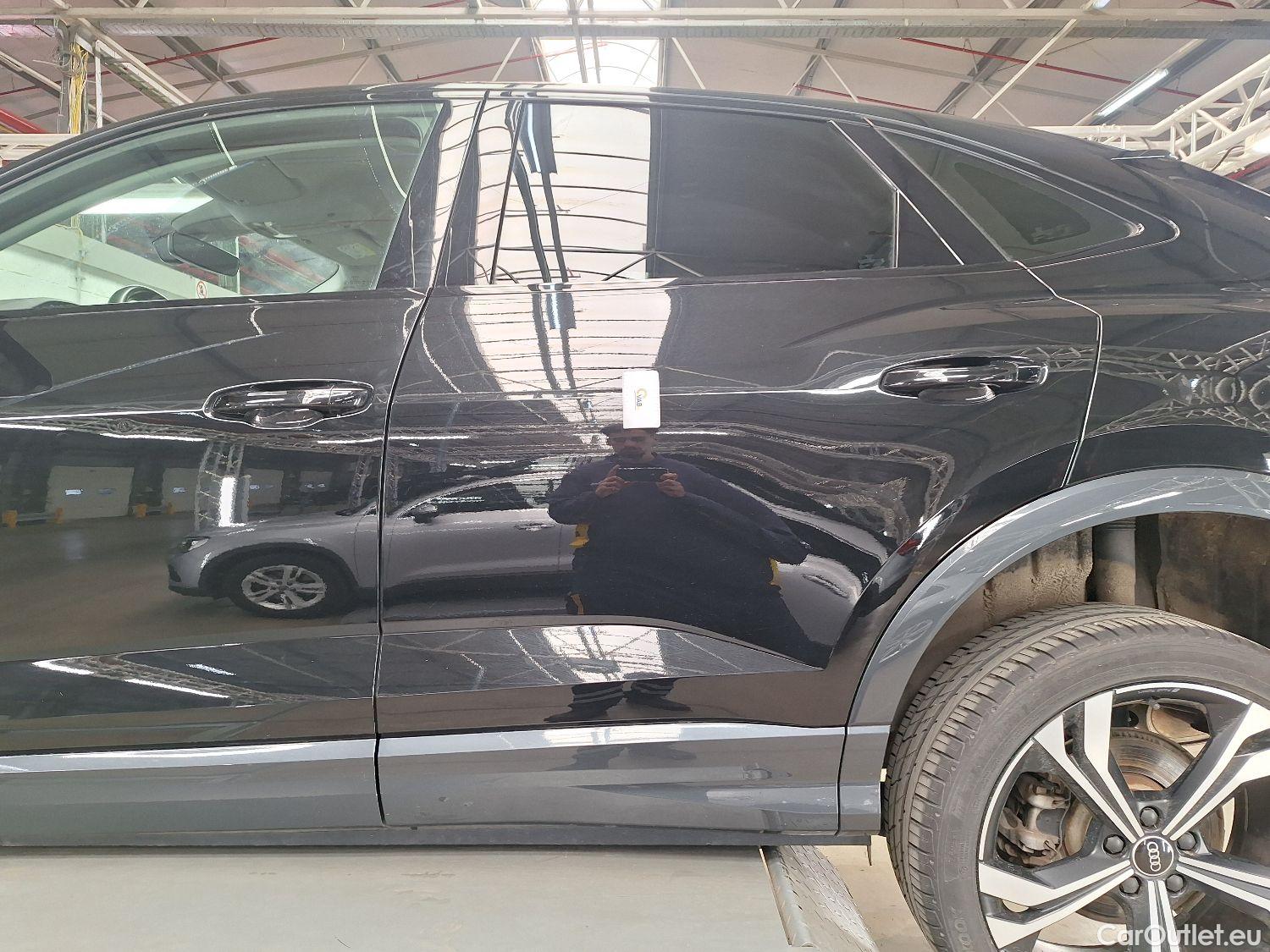  Audi  Q3 Audi,  SB 35 TFSi S tronic,  SB 35 TFSi S tronic #27