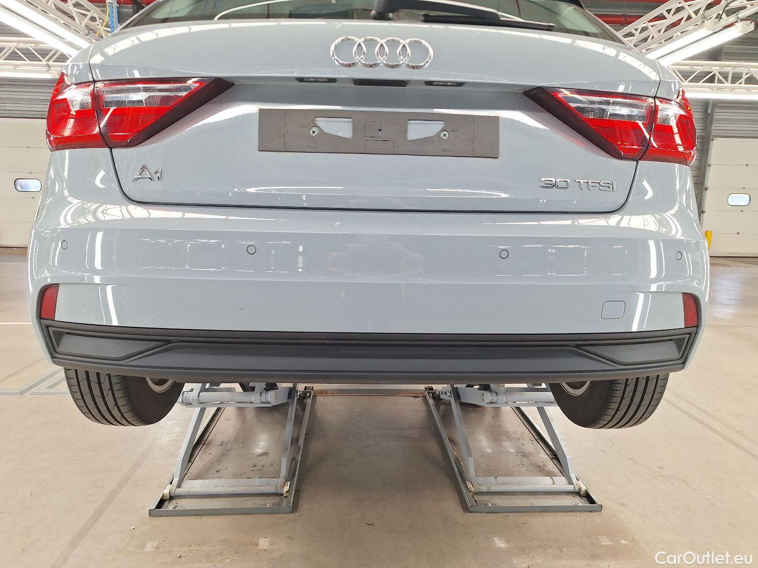  Audi  A1 Sportback Audi, A1 SB '18, Audi  1.0 30 TFSI 81kW S tronic 5d #8