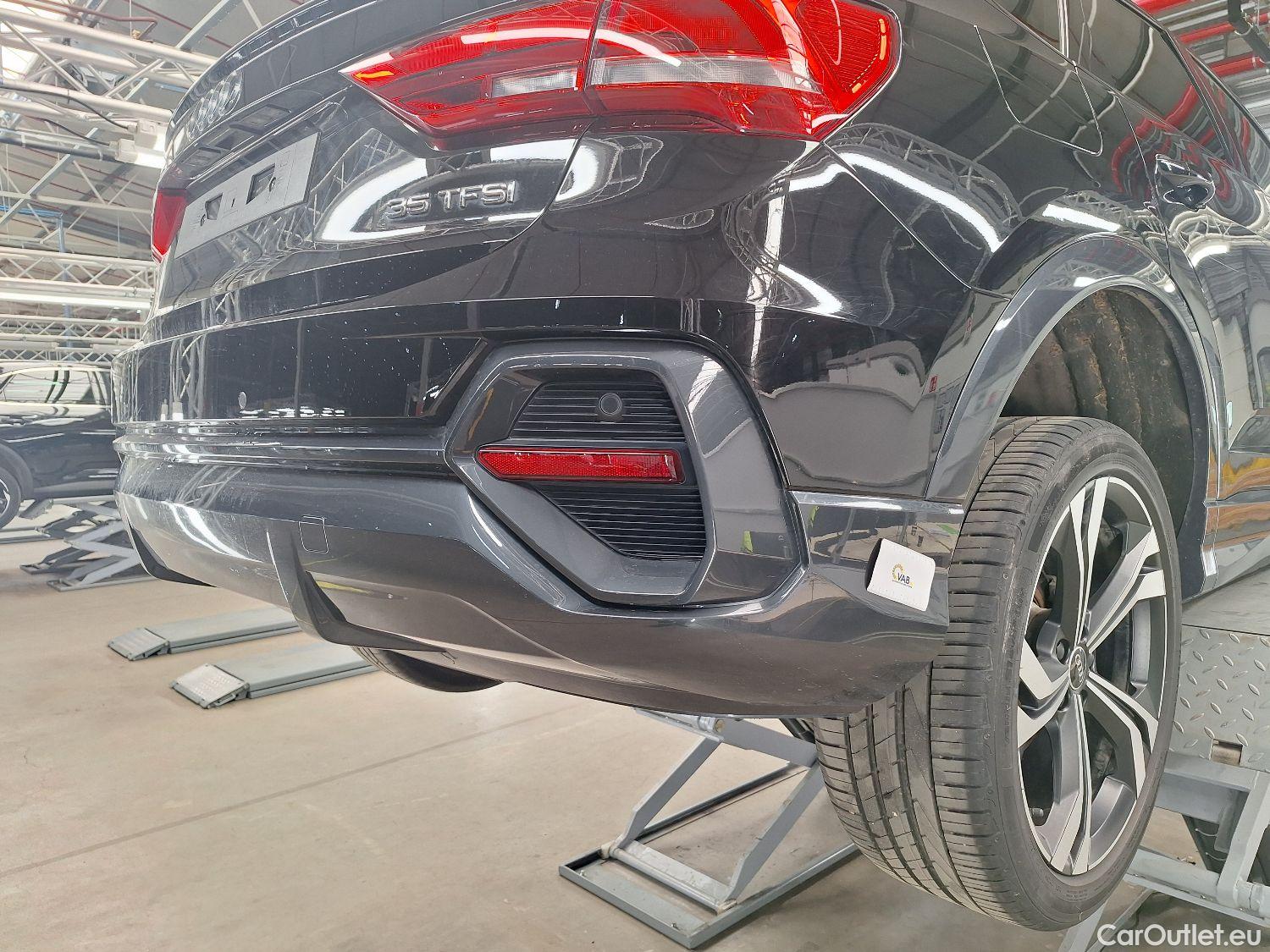  Audi  Q3 Audi,  SB 35 TFSi S tronic,  SB 35 TFSi S tronic #18