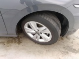  Volkswagen  Golf  Volkswagen VIII 1.0 eTSI 81kW Life DSG 5d #21
