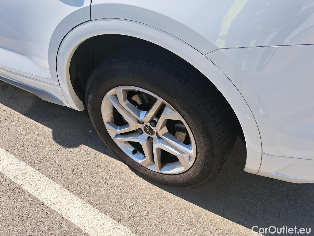  Audi  Q5  FYG 35 TDI advanced 2.0 TDI 165CV AT7 E6d #13