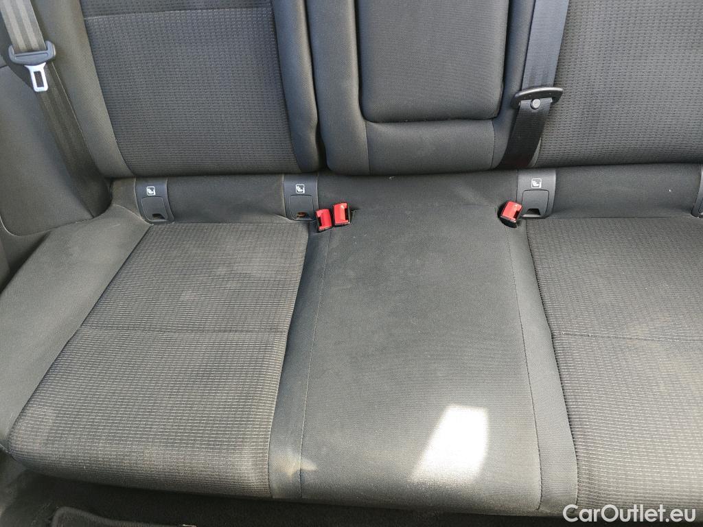  Land Rover  Discovery NISSAN QASHQAI / 2021 / 5P / todoterreno DIG-T 103kW (140CV) mHEV 4x2 Acenta #13