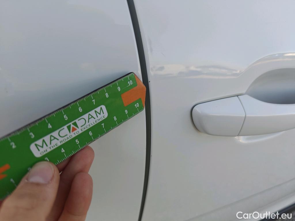  Citroen  C3  Live Pack 1.5 BlueHDi 100CV MT6 E6d #37