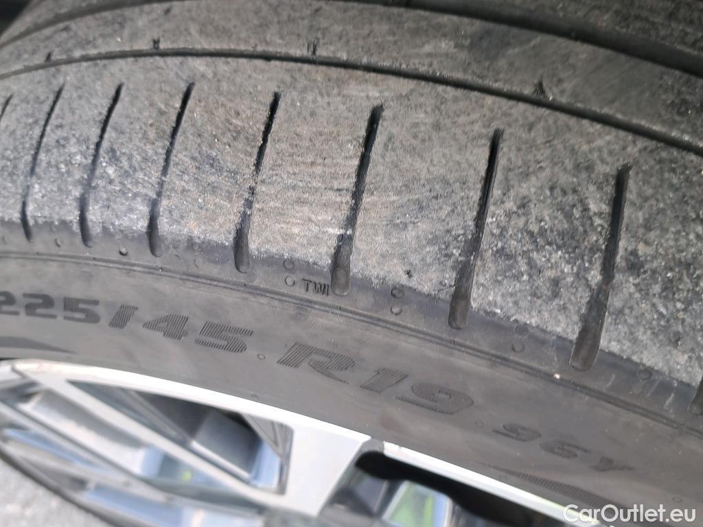  Bmw  X1 Serie  sDrive 18d xLine 2.0 150CV AT8 E6d #2