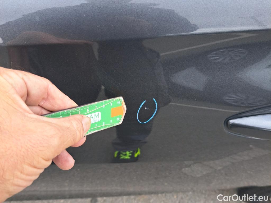  Peugeot  508 PEUGEOT  Hybrid / 2018 / 5P / berlina con portón  5P Allure HYBRID 225 e-EAT8 #40