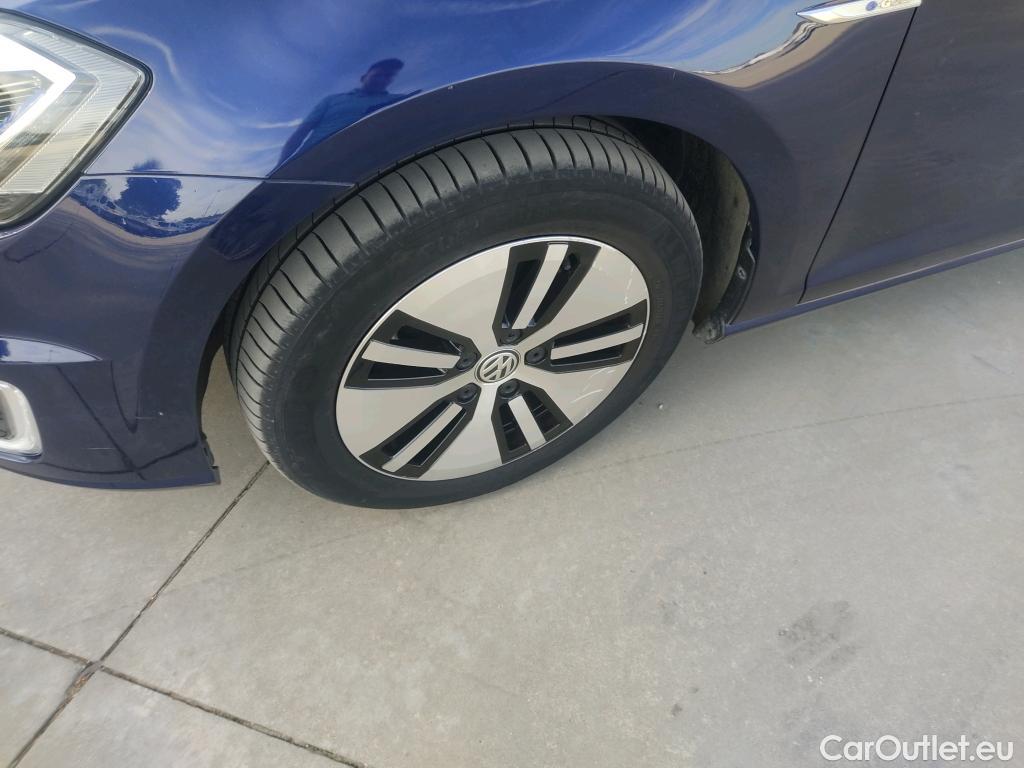  Volkswagen  Golf  VII Berlina e-35kWh #7