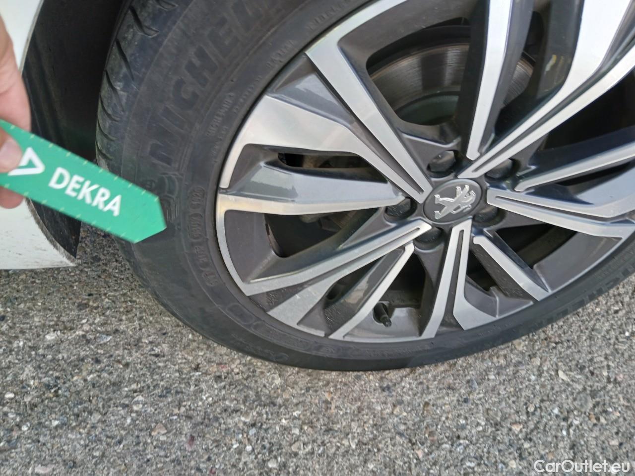  Peugeot  508  Allure 1.5 HDi 130CV MT6 E6dT #24