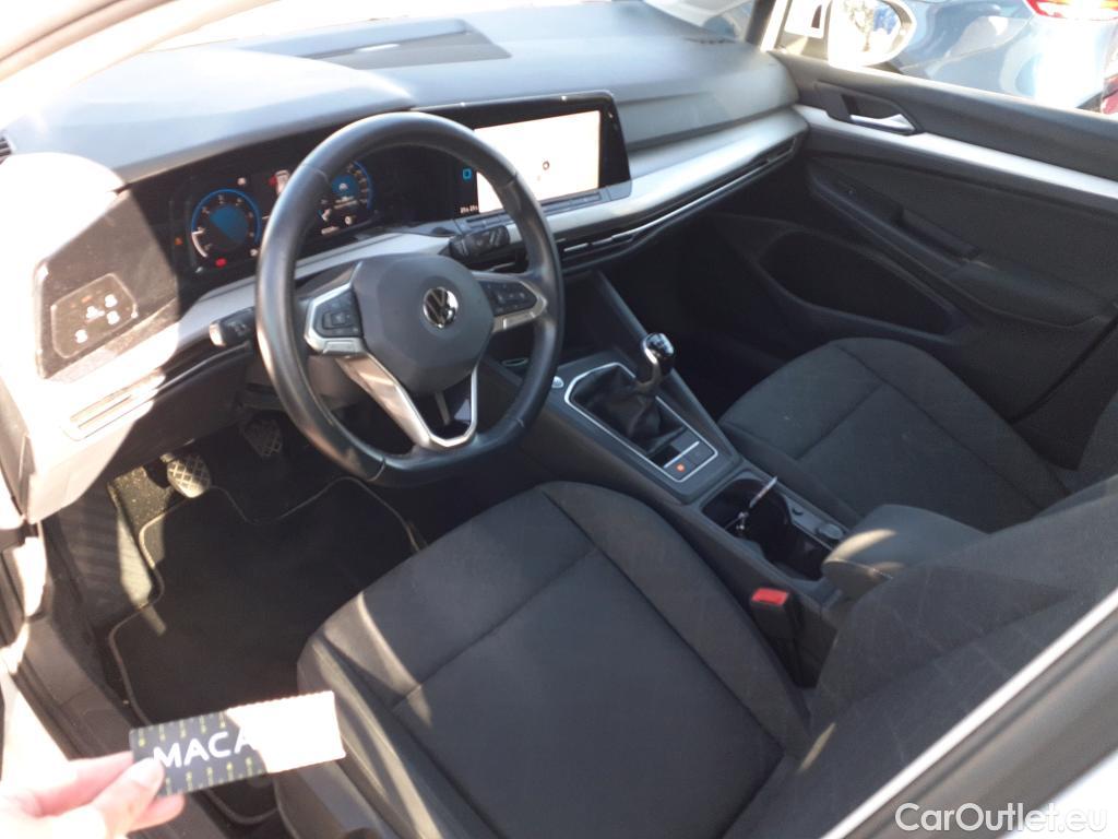  Volkswagen  Golf  VIII Variant Life 2.0 TDI 115CV MT6 E6d #40